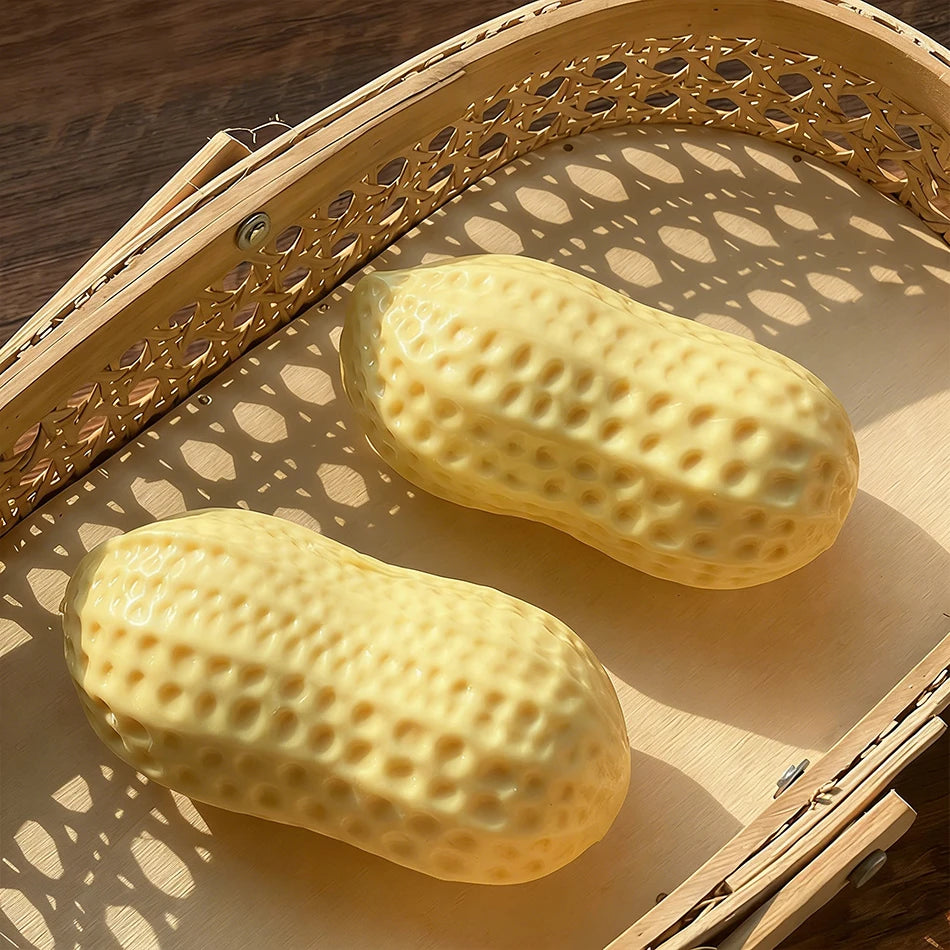 Peanut Crunch Squishy — product photo 10
