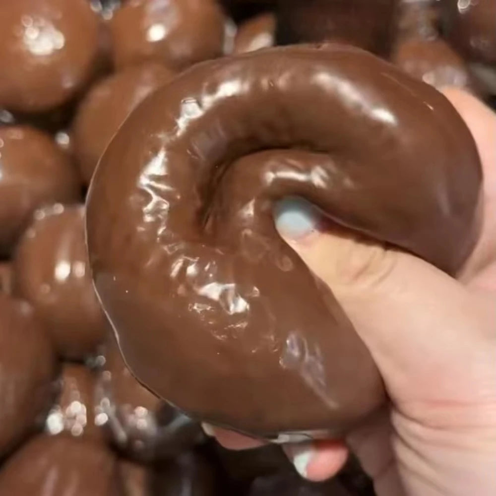 Chocolate Pie Crunch Squishy — product photo 3